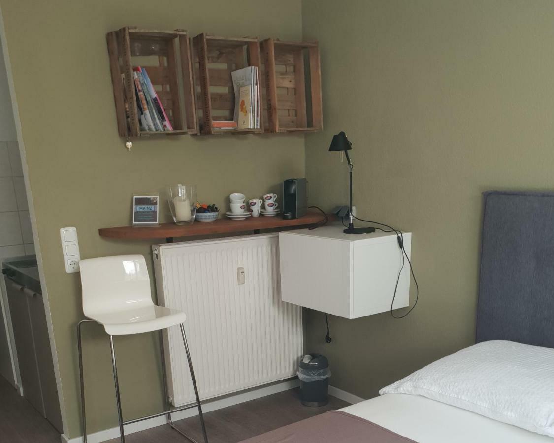 Studio Apartment In Zentraler Lage Mohuč Exteriér fotografie